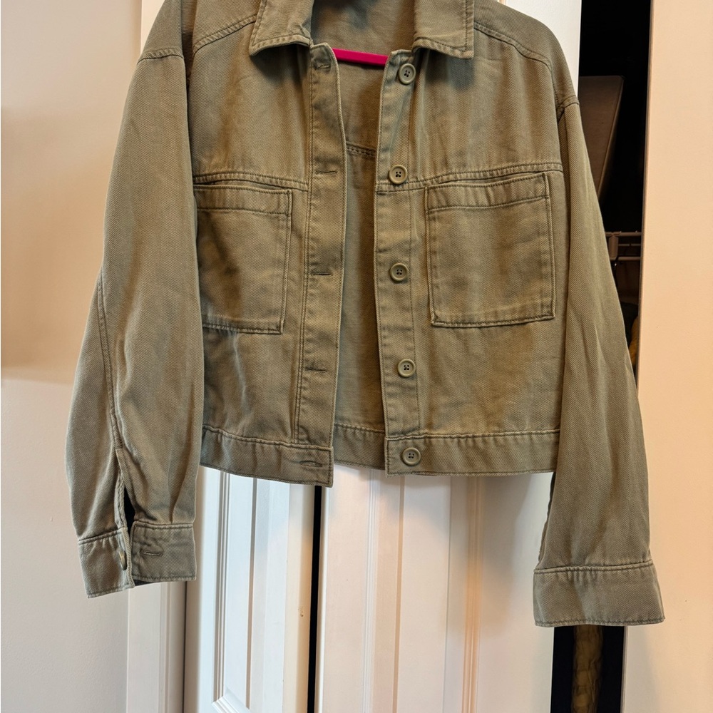 Old navy Olive Green Cropped utility Jacket- new- large